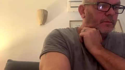 hawks2113 online show from 7, 1, 2025