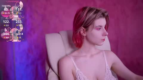 Snapshot of haylaamber chatting on 8, 2, 2025 haylaamber online show from 8, 2, 2025