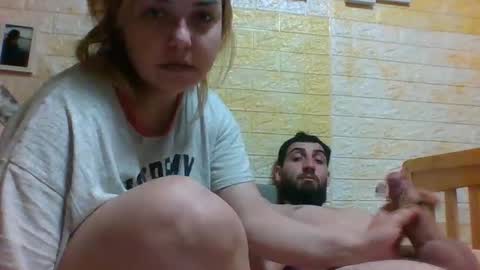 Snapshot of hayle_leonard chatting on 15, 3, 2026 Hayle and Leonard online show from 15, 3, 2026