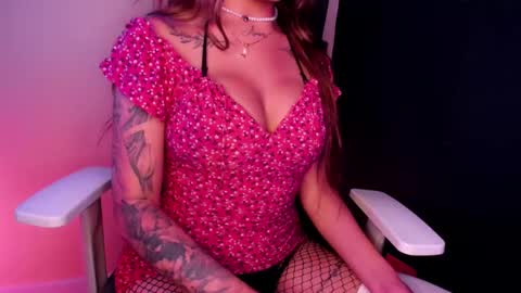 Snapshot of hazeeell chatting on 17, 1, 2026 Marie online show from 17, 1, 2026