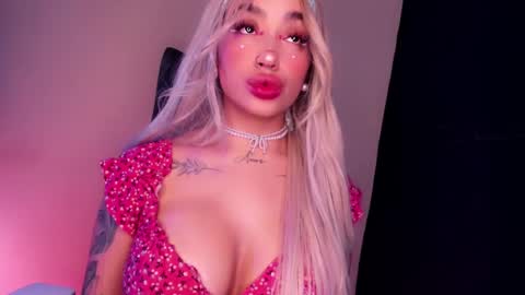 Snapshot of hazeeell chatting on 1, 2, 2026 Marie online show from 1, 2, 2026