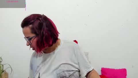 hazel online show from 24, 4, 2026