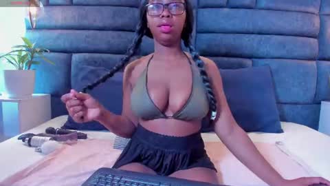 Snapshot of hazel_lanee chatting on 20, 7, 2026 hazel_lanee online show from 20, 7, 2026