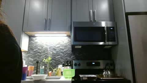 Hazel online show from 10, 2, 2025