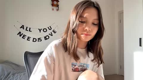 Kira online show from 25, 4, 2026