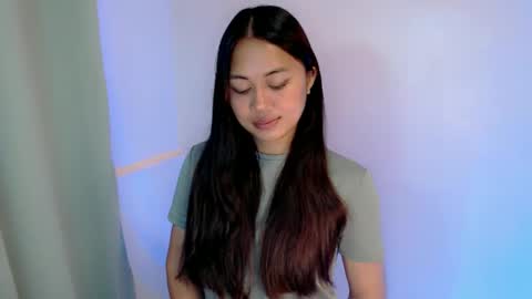 Snapshot of heart_of_asia chatting on 12, 11, 2025 Yoshin online show from 12, 11, 2025