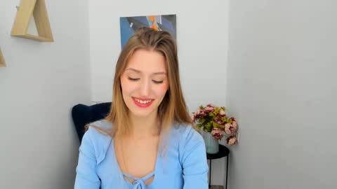 heartedlove_1 online show from 6, 3, 2026