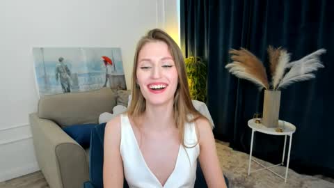 heartedlove_1 online show from 25, 4, 2026