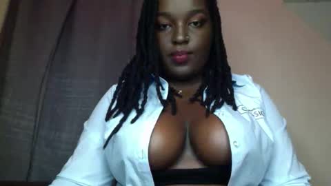 Snapshot of heaven_122 chatting on 2, 3, 2026 Angel online show from 2, 3, 2026
