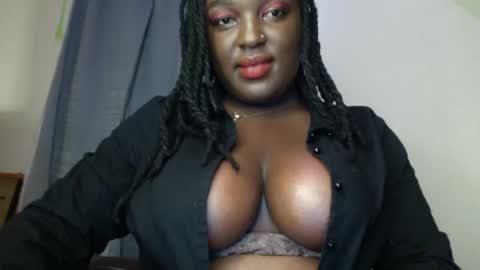 Snapshot of heaven_122 chatting on 8, 3, 2026 Angel online show from 8, 3, 2026