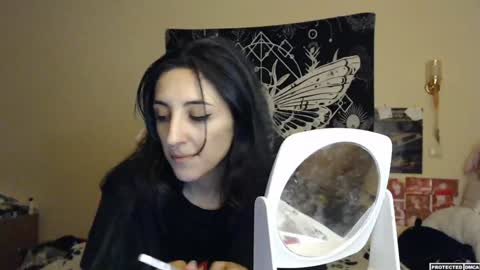 Snapshot of heavenlycreature chatting on 1, 1, 2025 Diana online show from 1, 1, 2025