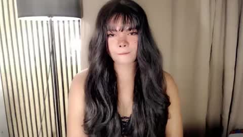 Snapshot of heavenlysexkendal chatting on 18, 12, 2025 KENDAL online show from 18, 12, 2025