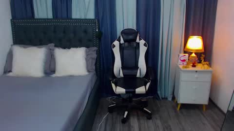 ITS FREE TO ASK online show from 5, 3, 2025