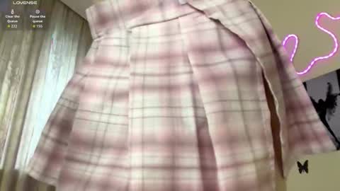 heavenmoth online show from 23, 2, 2026