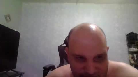 Snapshot of heavy_rebellxc chatting on 12, 12, 2024 Heavy Rebell online show from 12, 12, 2024