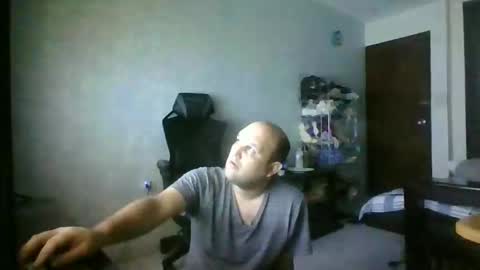 Snapshot of heavy_rebellxc chatting on 3, 2, 2025 Heavy Rebell online show from 3, 2, 2025