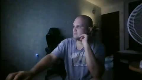 Snapshot of heavy_rebellxc chatting on 25, 2, 2025 Heavy Rebell online show from 25, 2, 2025