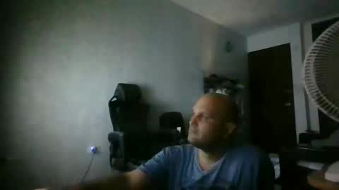 Snapshot of heavy_rebellxc chatting on 2, 3, 2025 Heavy Rebell online show from 2, 3, 2025