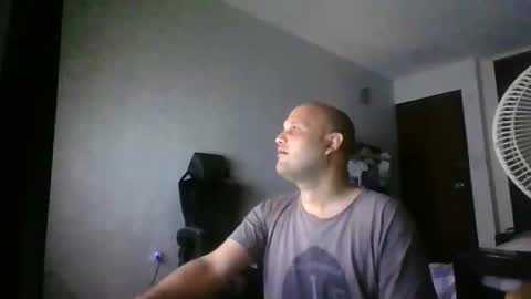 Snapshot of heavy_rebellxc chatting on 6, 3, 2025 Heavy Rebell online show from 6, 3, 2025