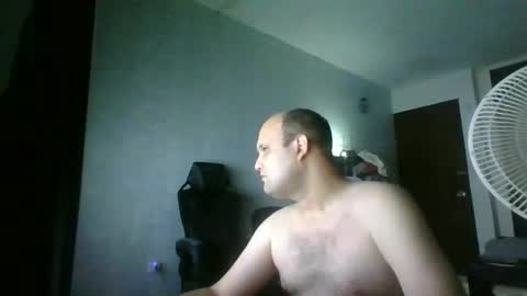 Snapshot of heavy_rebellxc chatting on 19, 10, 2025 Heavy Rebell online show from 19, 10, 2025