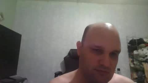 Snapshot of heavy_rebellxc chatting on 29, 11, 2025 Heavy Rebell online show from 29, 11, 2025