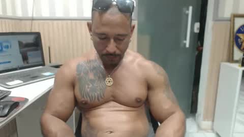 Snapshot of hebertgomes chatting on 28, 11, 2025 hebertgomes online show from 28, 11, 2025