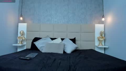 Keira Hecate online show from 25, 4, 2026