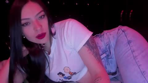 Snapshot of hecate_and_crow chatting on 18, 1, 2026 online show from 18, 1, 2026