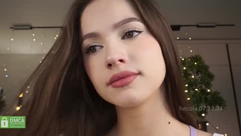 Snapshot of hecola chatting on 7, 12, 2024 Nika next stream 200pm GMT online show from 7, 12, 2024