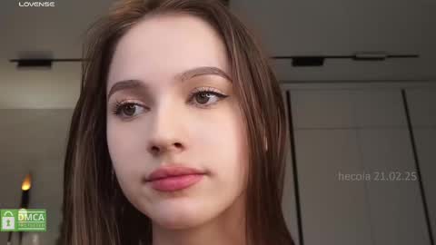 Snapshot of hecola chatting on 21, 2, 2025 Nika next stream 200pm GMT online show from 21, 2, 2025