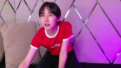 HEEJIN online show from 23, 9, 2025