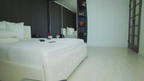 Helen online show from 26, 12, 2024