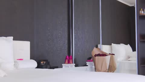 Helen online show from 11, 3, 2025