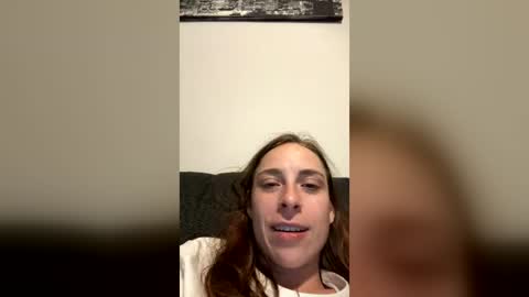 Snapshot of heidi_is_here_72 chatting on 17, 6, 2026 heidi_is_here_72 online show from 17, 6, 2026