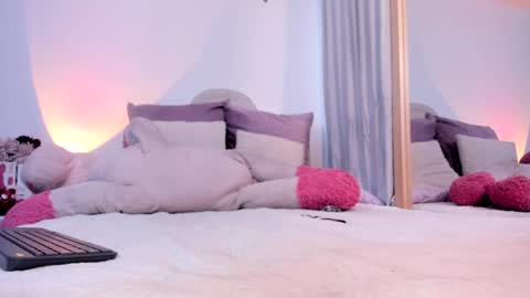 Anny Ferreiro online show from 27, 4, 2026