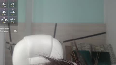 Heidy  online show from 22, 2, 2025