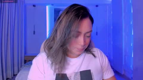 Snapshot of heidy_jhons chatting on 9, 9, 2025 Heidy online show from 9, 9, 2025