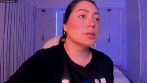 Snapshot of heidy_jhons chatting on 16, 10, 2025 Heidy online show from 16, 10, 2025