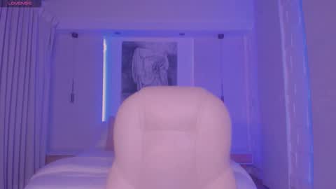 Snapshot of heidy_jhons chatting on 18, 10, 2025 Heidy online show from 18, 10, 2025