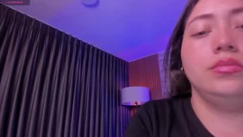 Snapshot of heidy_jhons chatting on 20, 11, 2025 Heidy online show from 20, 11, 2025