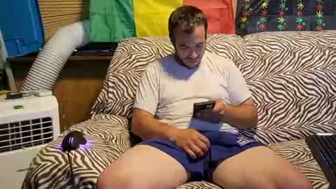 Snapshot of heisherrmann chatting on 3, 7, 2026 xxScubaStevexx online show from 3, 7, 2026