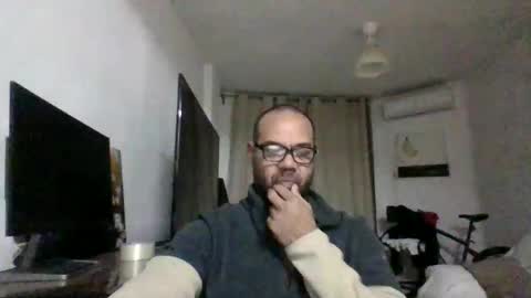 Snapshot of heistt chatting on 15, 11, 2025 Heist Stein online show from 15, 11, 2025