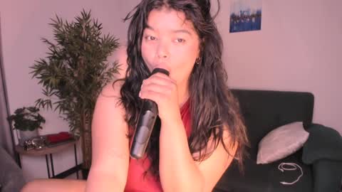 helen_miller online show from 30, 12, 2024