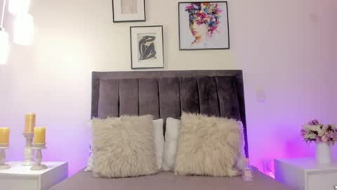 Helen  online show from 25, 4, 2026