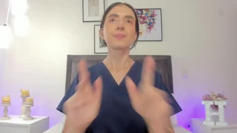 Helen  online show from 5, 6, 2026