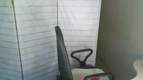 Snapshot of helen_xi chatting on 19, 12, 2025 Helen online show from 19, 12, 2025