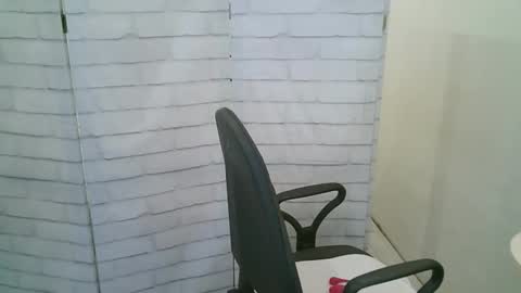 Snapshot of helen_xi chatting on 12, 1, 2026 Helen online show from 12, 1, 2026