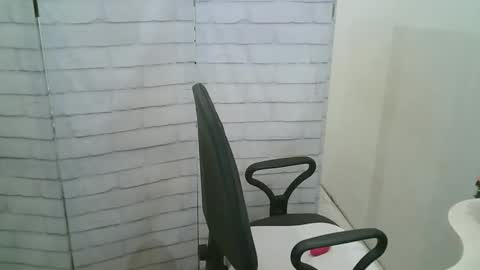 Snapshot of helen_xi chatting on 12, 1, 2026 Helen online show from 12, 1, 2026