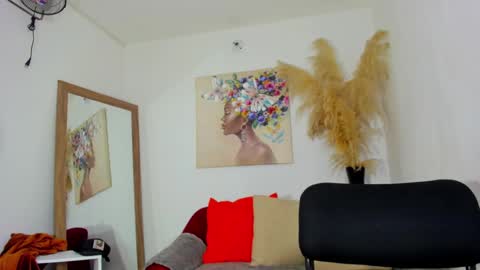 HELENA COPPER online show from 2, 3, 2025