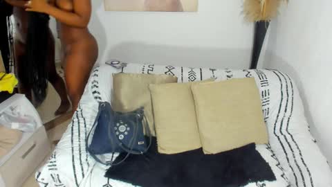 HELENA COPPER online show from 5, 10, 2025